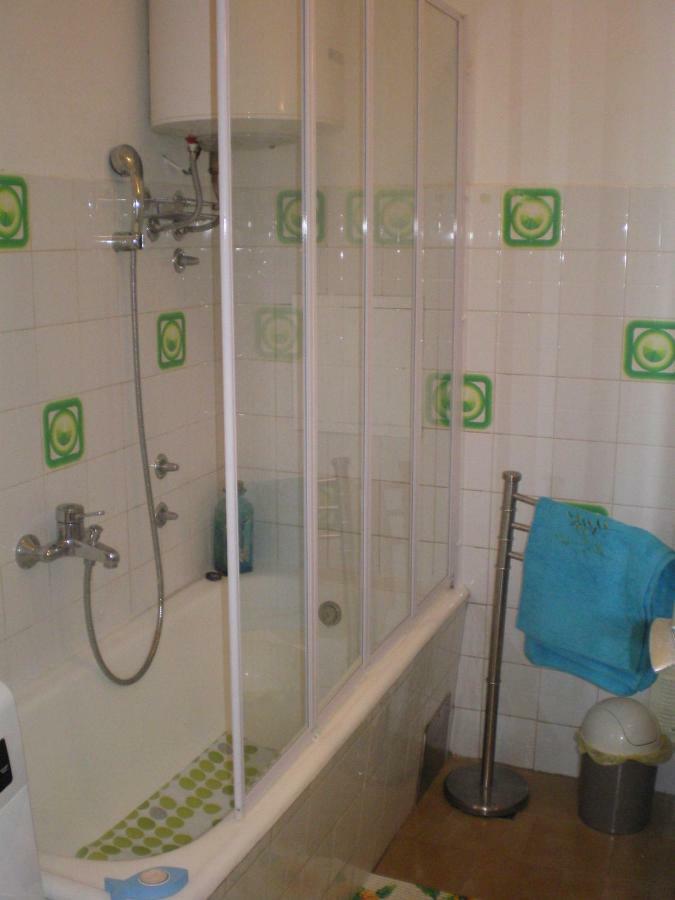 Apartment Nadia Ловран Екстериор снимка